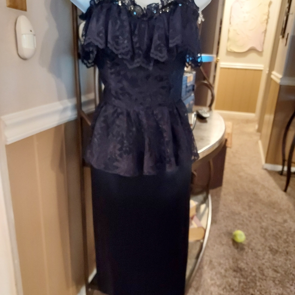 Black strapless
